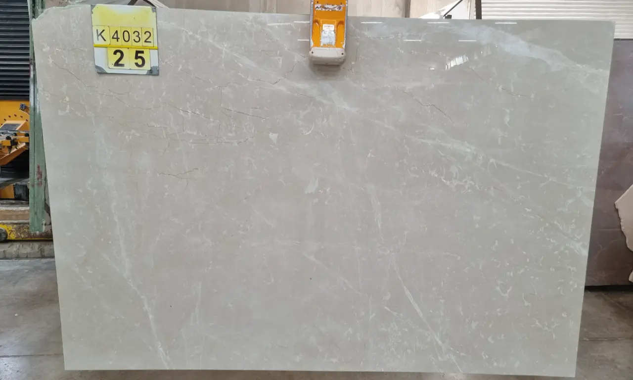MOON CREAM - Image 24