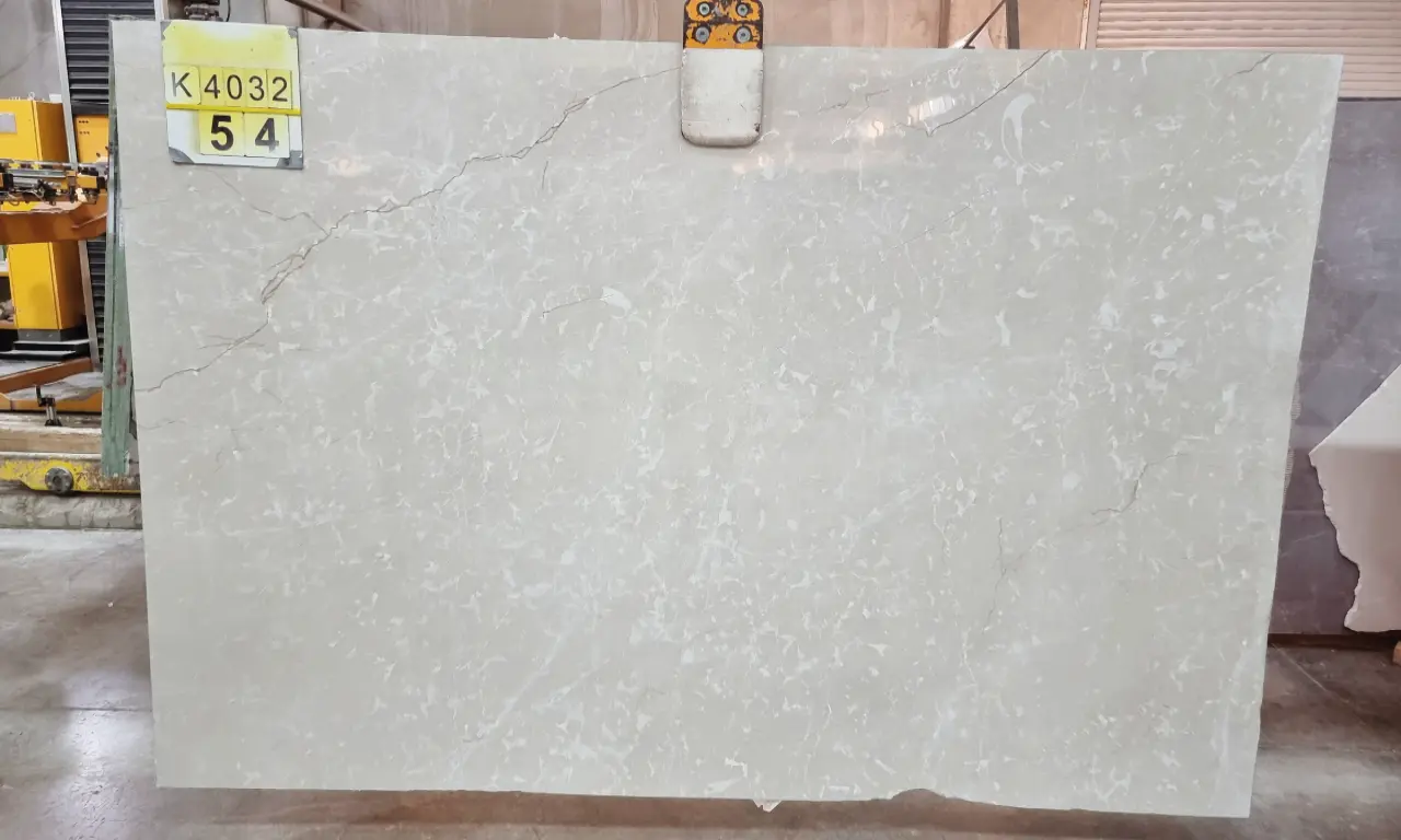MOON CREAM - Image 53